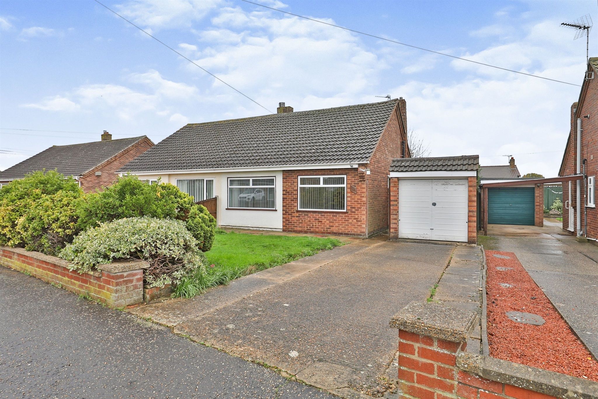 2 bed semidetached bungalow for sale in Acacia Avenue, Dereham NR19
