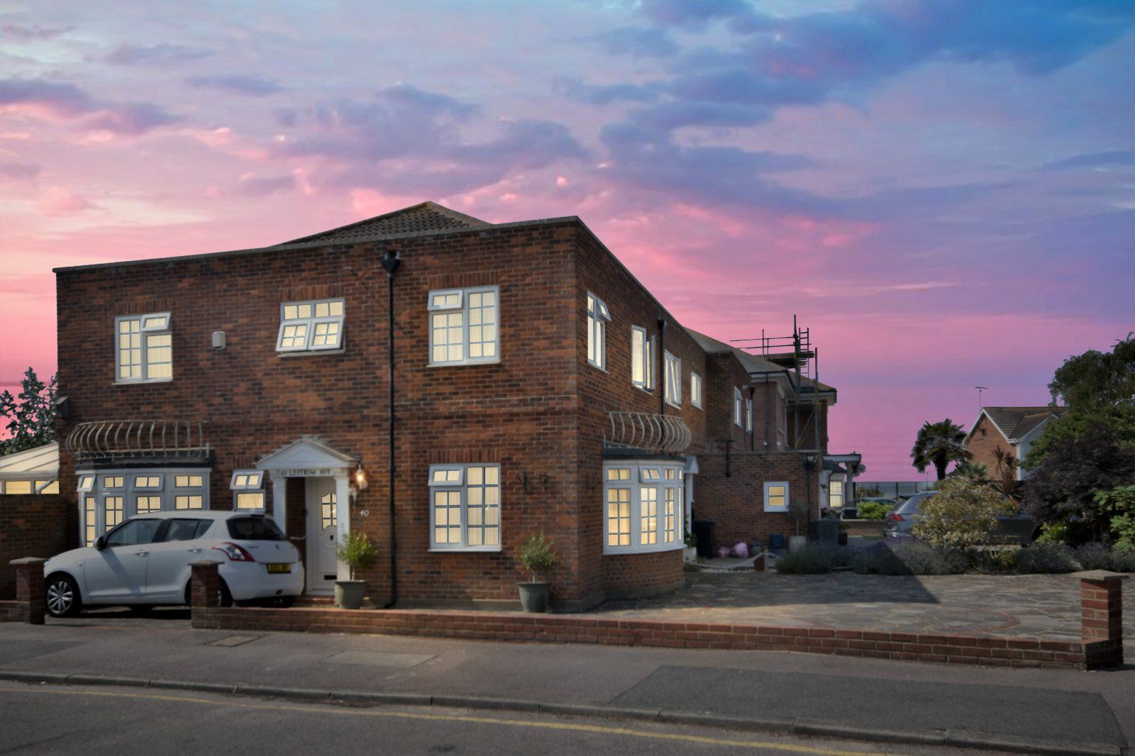 3 bed semidetached house for sale in Leitrim Avenue, South Shoebury