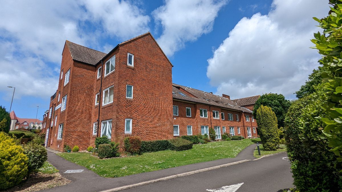 1 bed flat for sale in Homewater House, Waterlooville PO7 Zoopla
