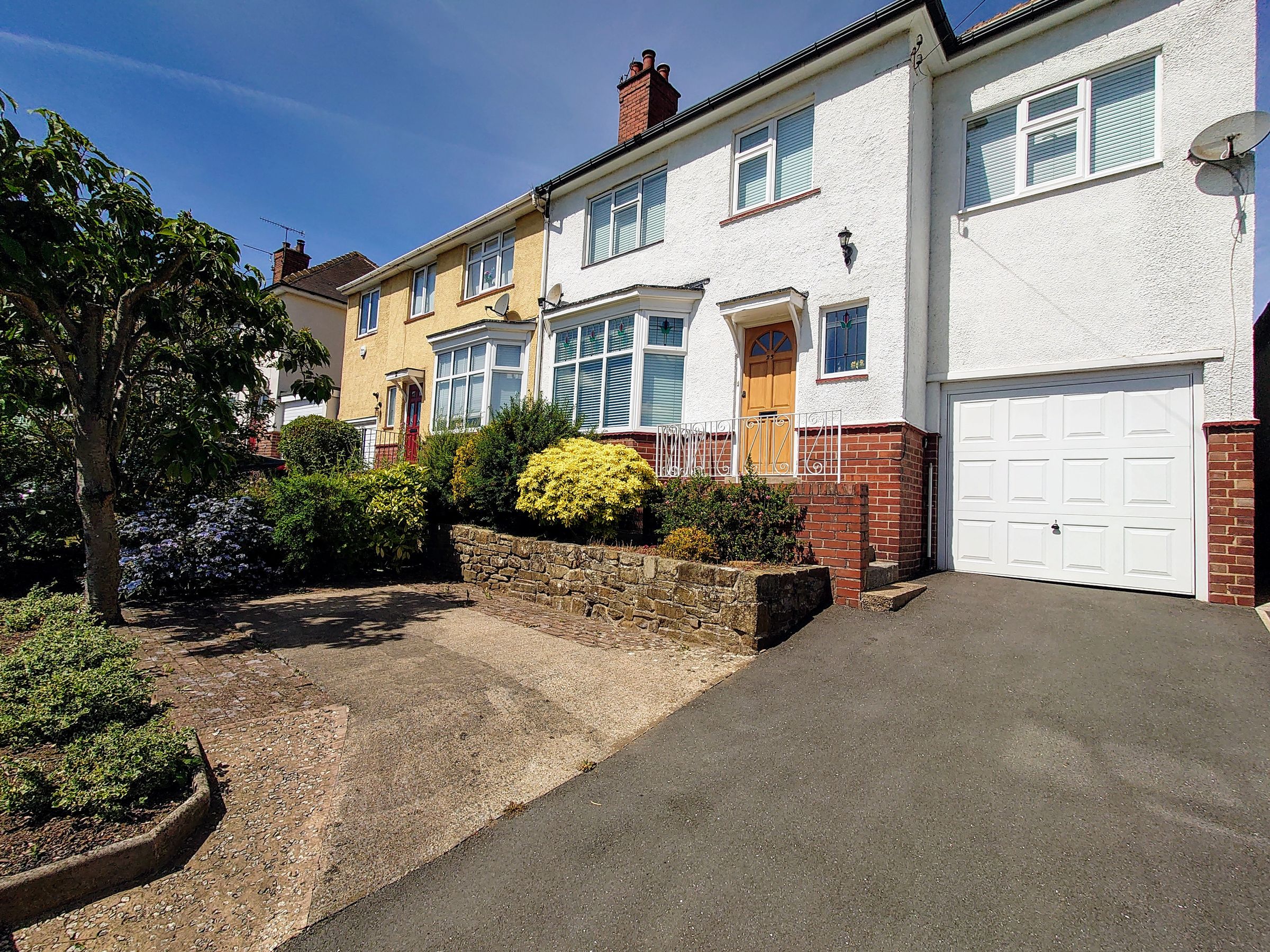5 bed semidetached house for sale in Abbeydale Park Crescent, Dore