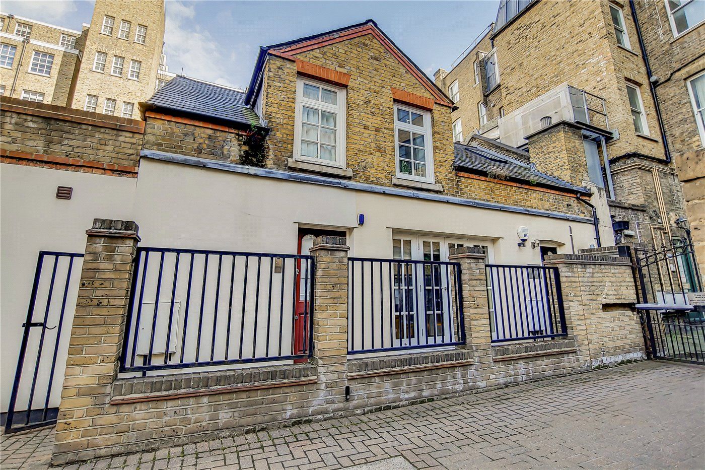 Three Cups Yard, Sandland Street, London WC1R  