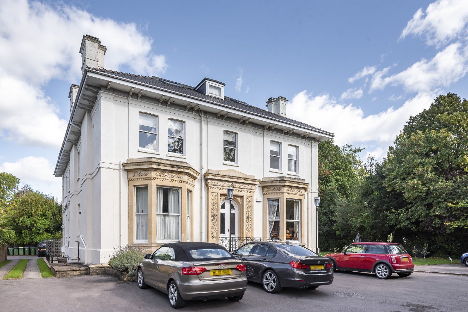 Nr Montpellier, Cheltenham GL50  