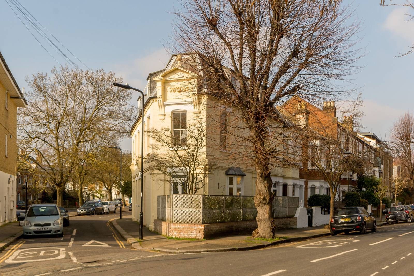 Beaumont Road, Acton Green, London W4  