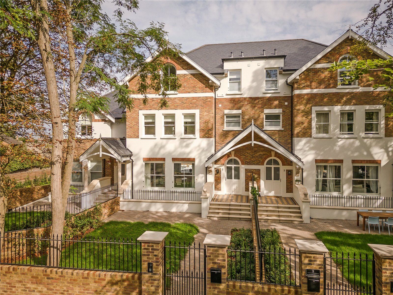 New home, 5 bed detached house for sale in Marchmont Road, Richmond