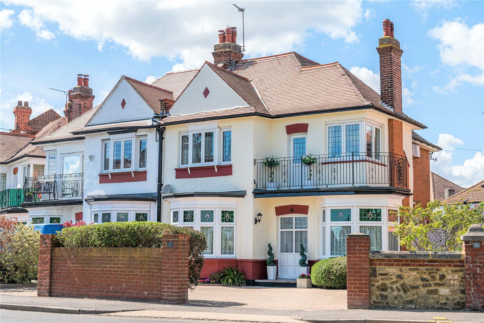 4 bed semidetached house for sale in Leigh Road, LeighOnSea SS9 Zoopla
