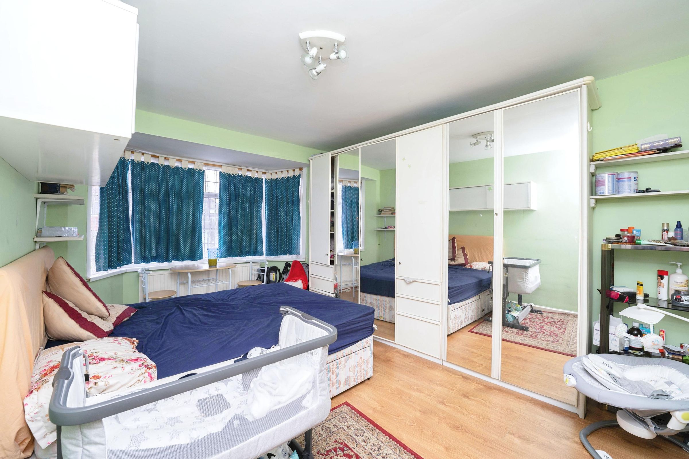 6 bed semidetached house for sale in Orchard Gate, Greenford UB6 Zoopla