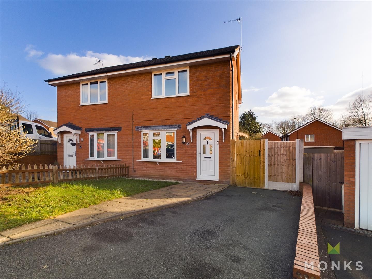 2 bed semidetached house for sale in Oriel Way, Radbrook, Green