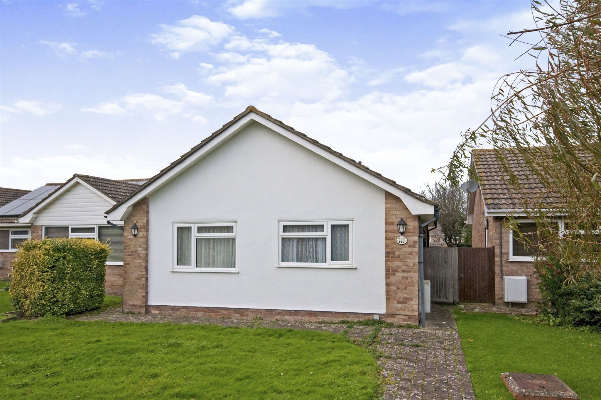 3 bed detached bungalow for sale in Seven Sisters Road, Willingdon