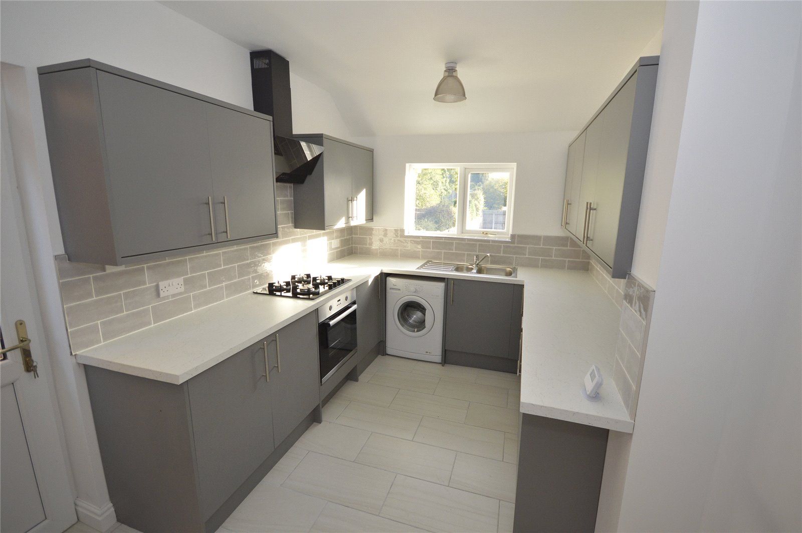 3 bed semidetached house to rent in Coalway Road, Wolverhampton, West