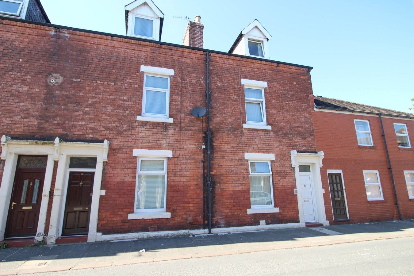 2 bed terraced house for sale in South Street, Carlisle CA1 Zoopla