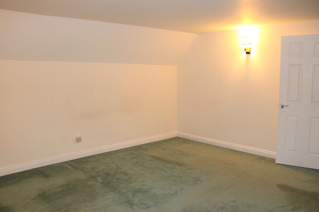 2 bed detached house to rent in Peacemarsh Farm Close, Gillingham SP8 Zoopla