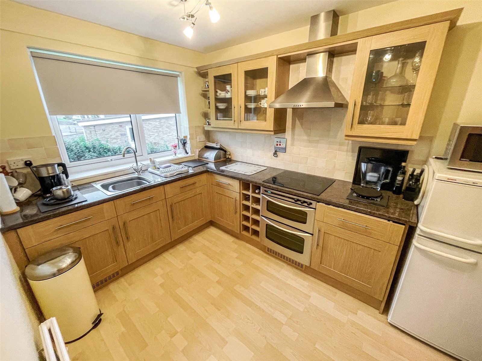 2 bed flat for sale in Cae Argoed, Aberdyfi, Gwynedd LL35 Zoopla