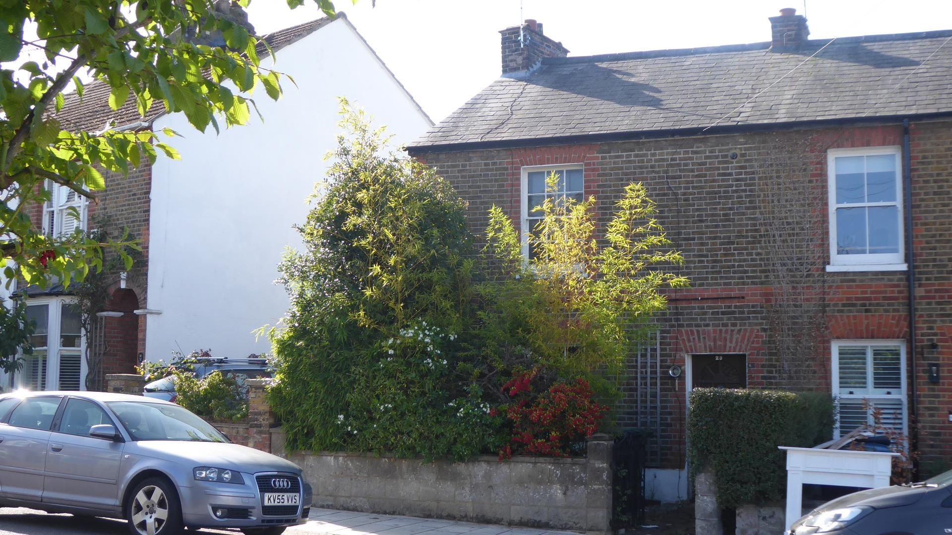 2 bed end terrace house for sale in Lower Paddock Road, Oxhey Village