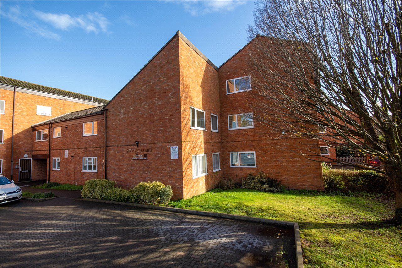 1 bed flat for sale in Mill Street, Berkhamsted, Hertfordshire HP4 Zoopla