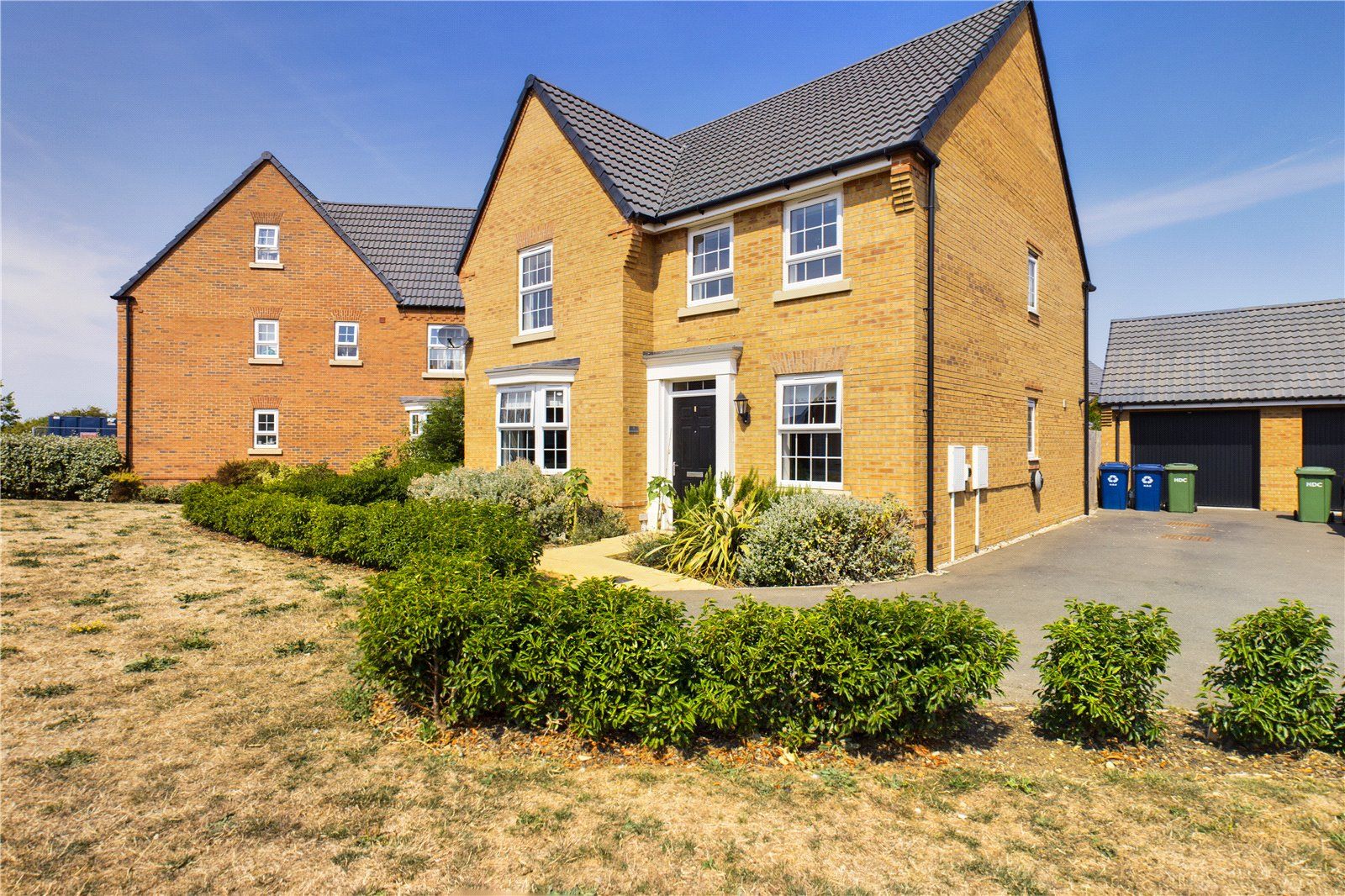 4 bed detached house for sale in Lawrence Drive, Warboys, Huntingdon, Cambridgeshire PE28 Zoopla