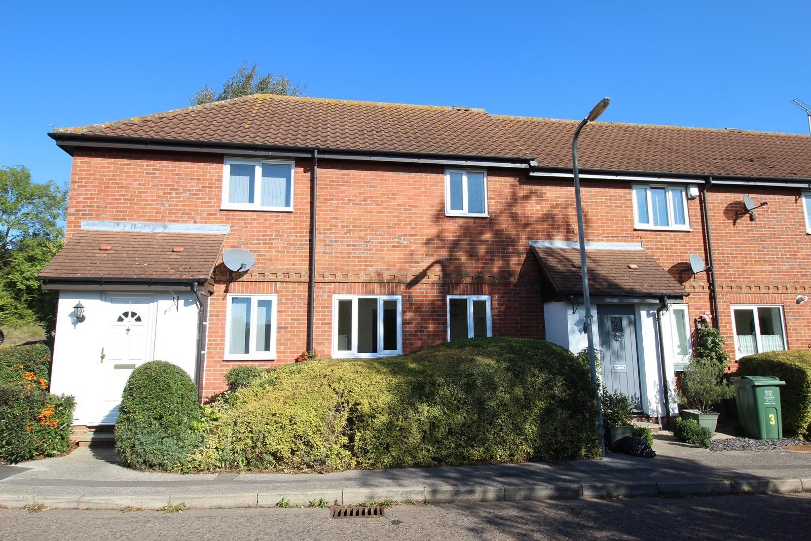 1 bed detached house to rent in Hammonds Lane, Billericay CM11 Zoopla