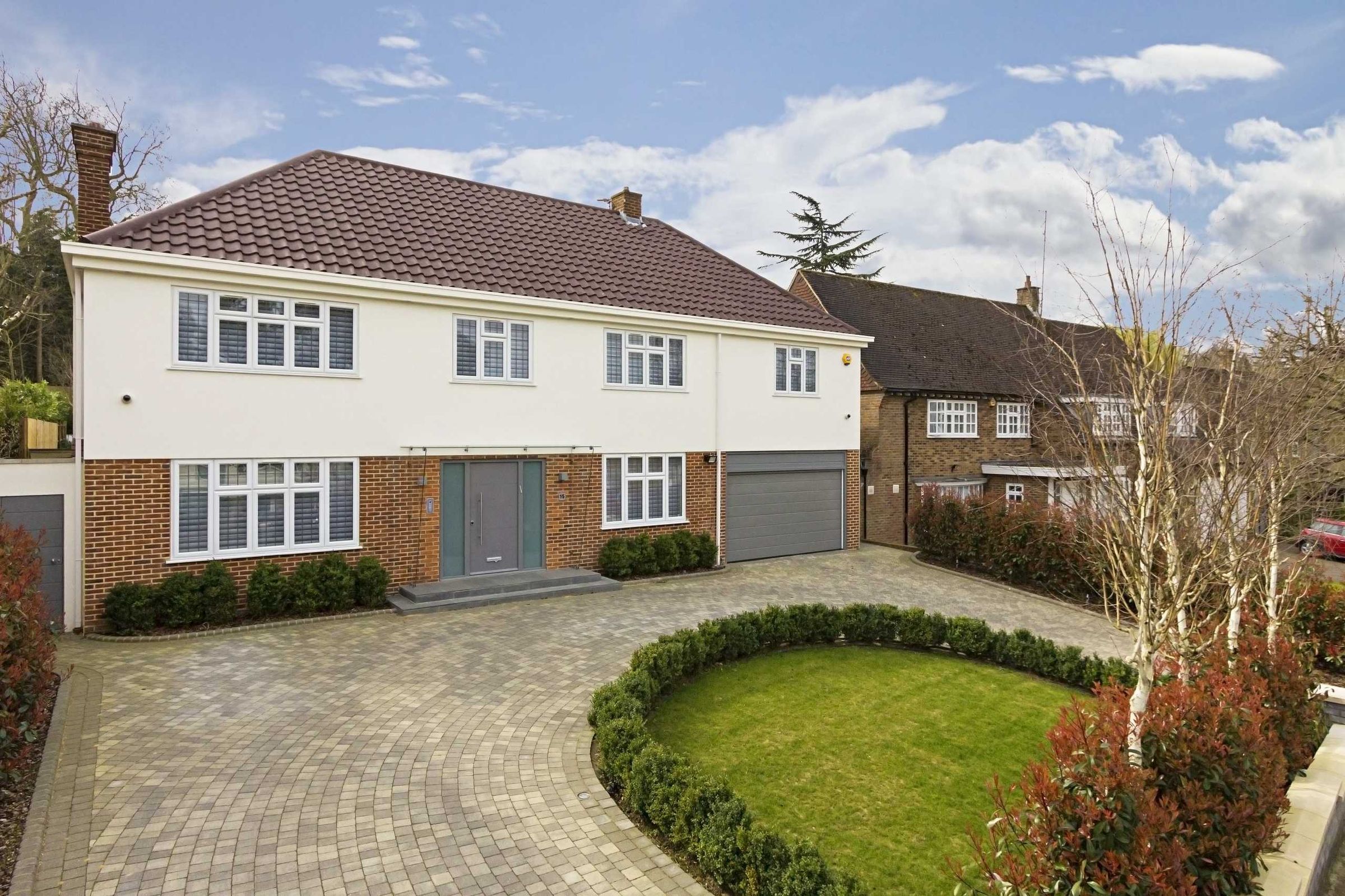 4 bed detached house for sale in Harmsworth Way, London N20 Zoopla