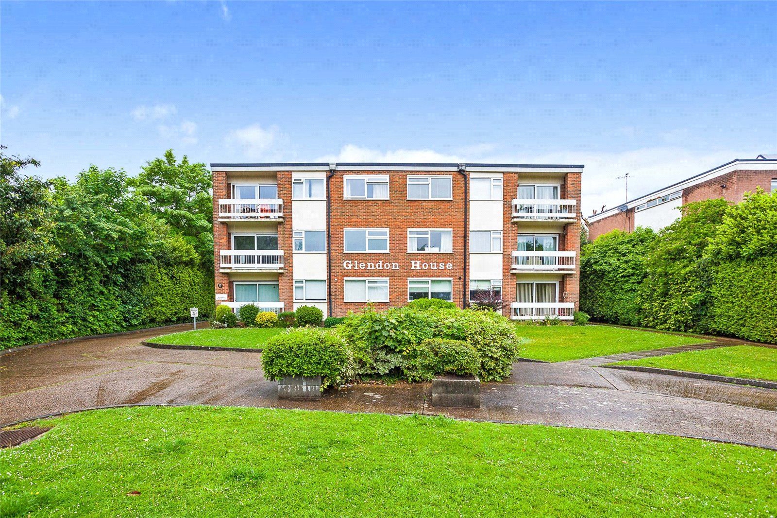 2 bed flat for sale in Glendon House, Brighton Road, Crawley, West