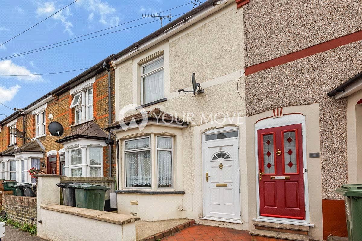 2 bed terraced house for sale in Church Road, Kent DA10