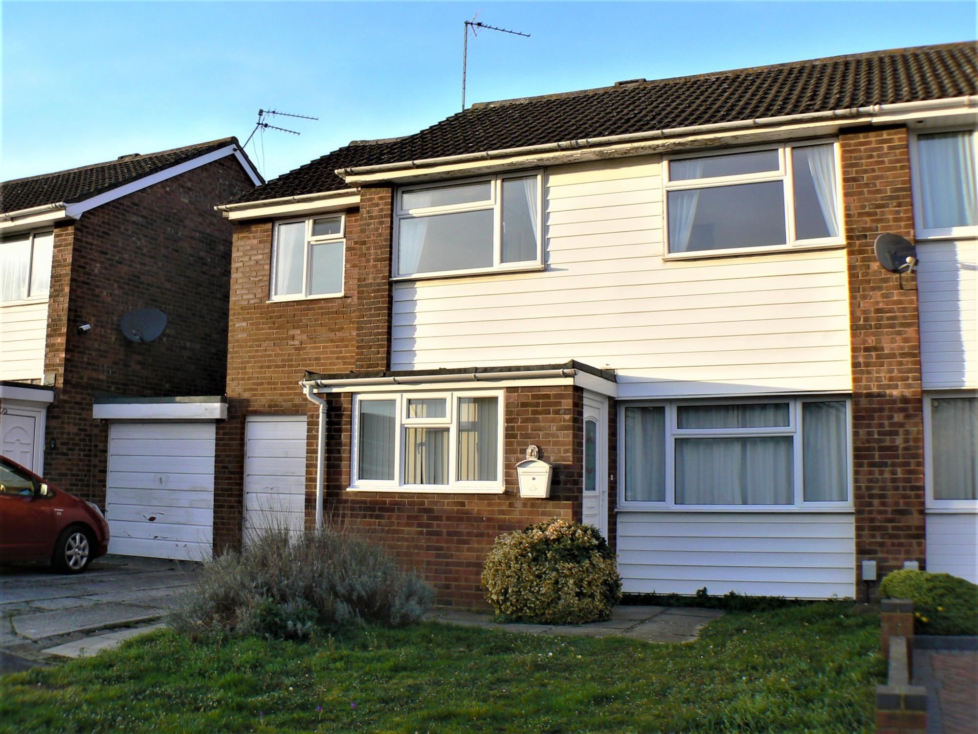 4 bed semidetached house to rent in Roche Close, Liden SN3 Zoopla