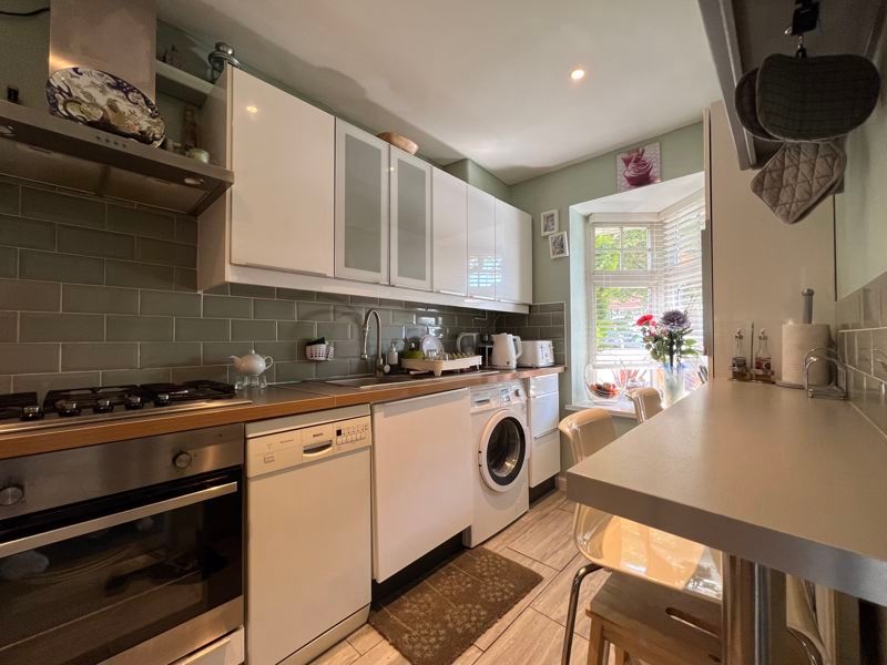 3 bed end terrace house for sale in Magnolia Gardens, Edgware HA8 Zoopla