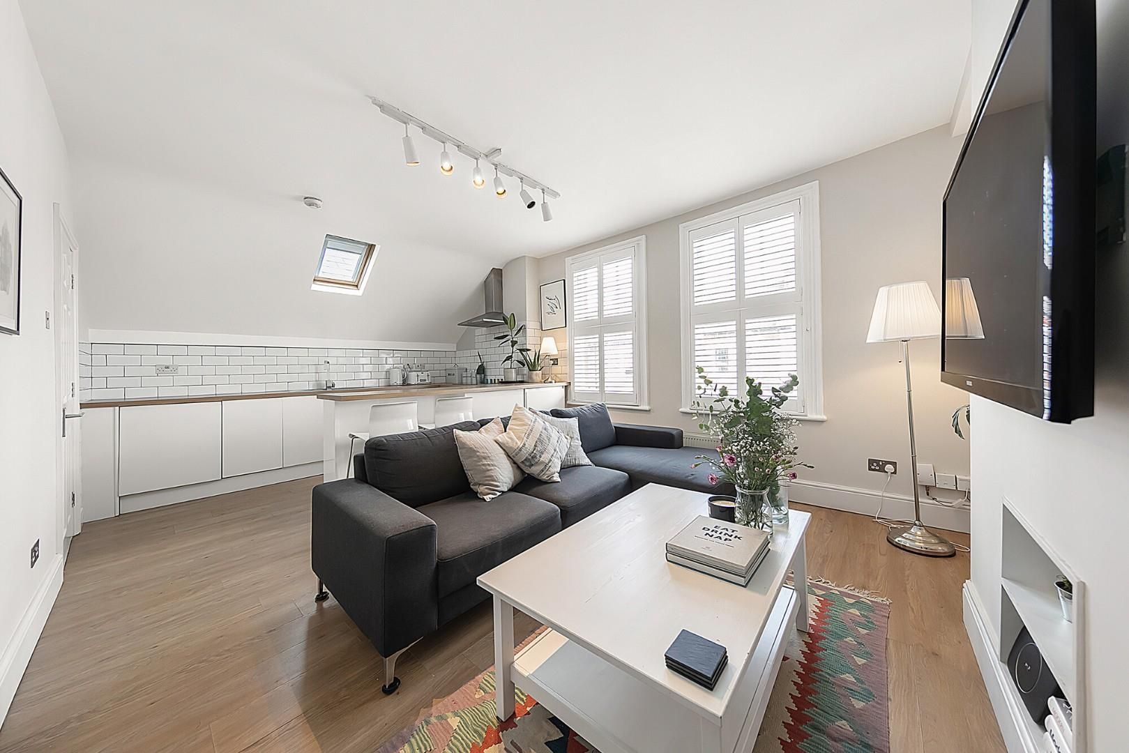 2 bed flat for sale in Trent Road, London SW2 Zoopla