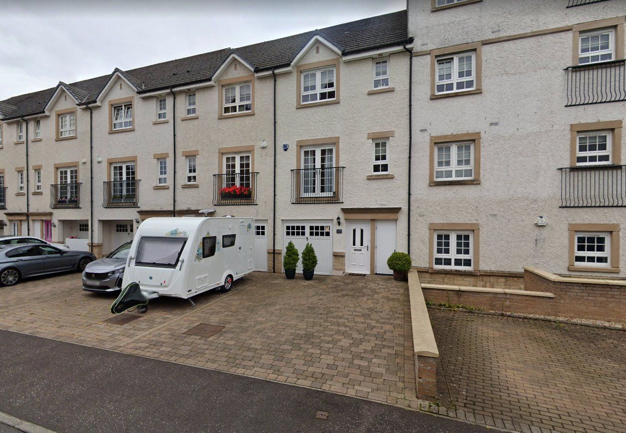 2 bed flat to rent in Parklands Oval, Crookston, Glasgow G53 Zoopla