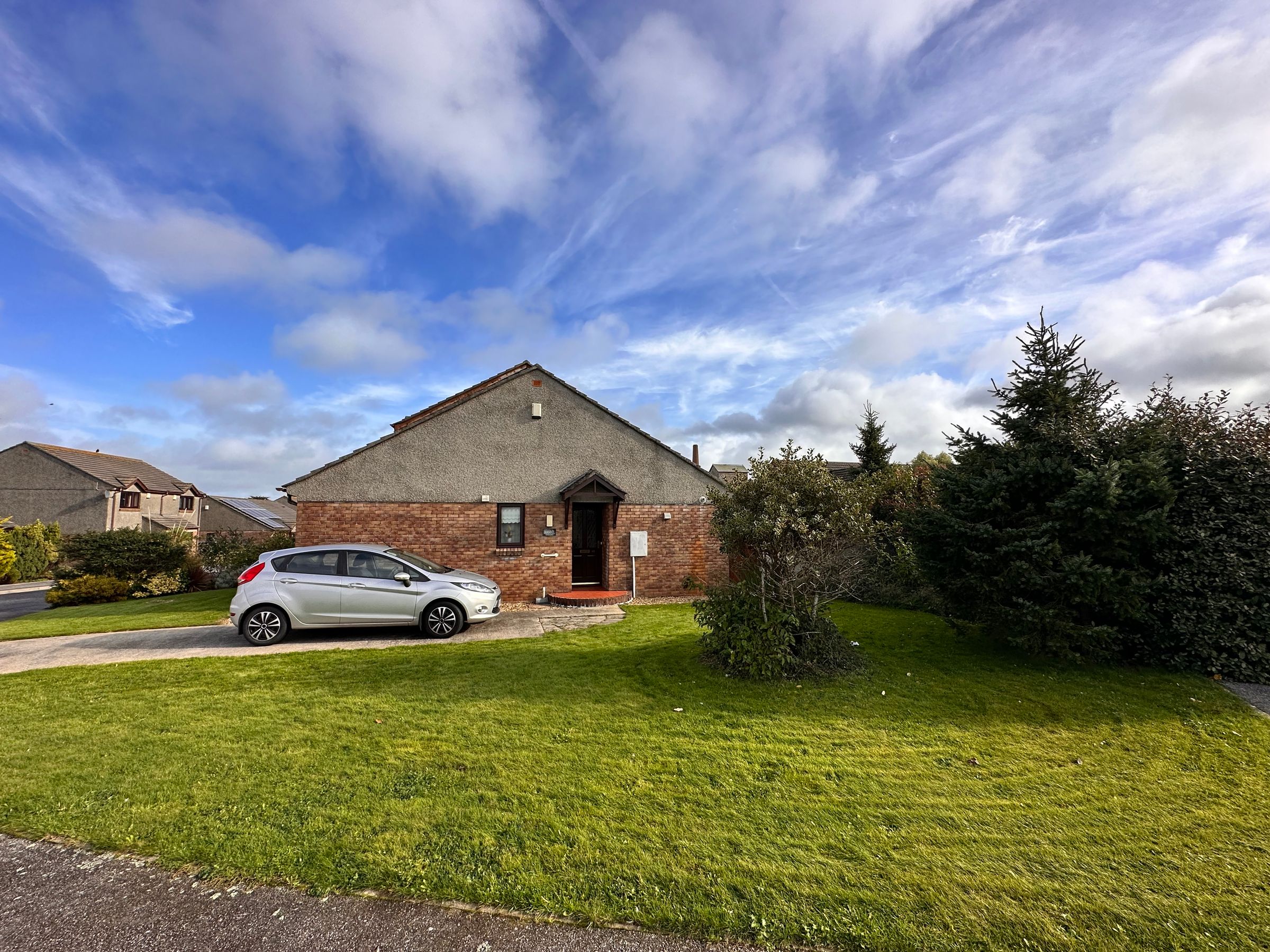 2 bed semidetached bungalow for sale in Wheal Agar, Pool, Redruth TR15 Zoopla