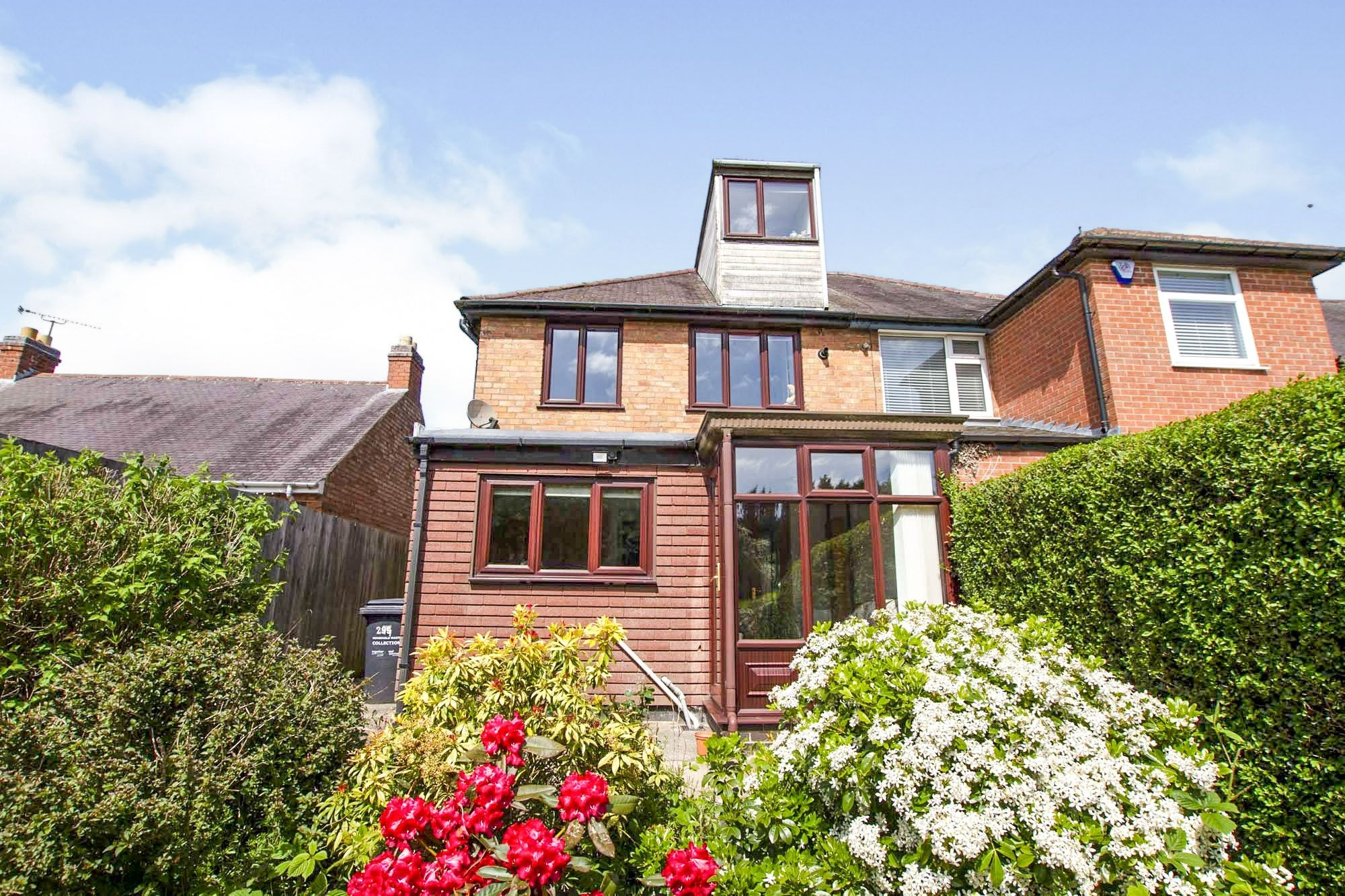 4 bed semidetached house for sale in Markfield Lane, Markfield LE67