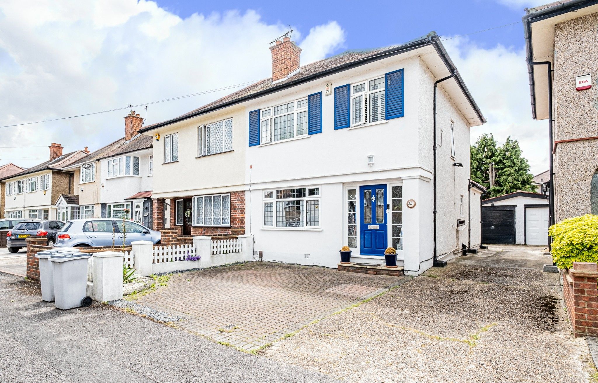 3 bed semidetached house for sale in Balmoral Drive, Hayes UB4 Zoopla