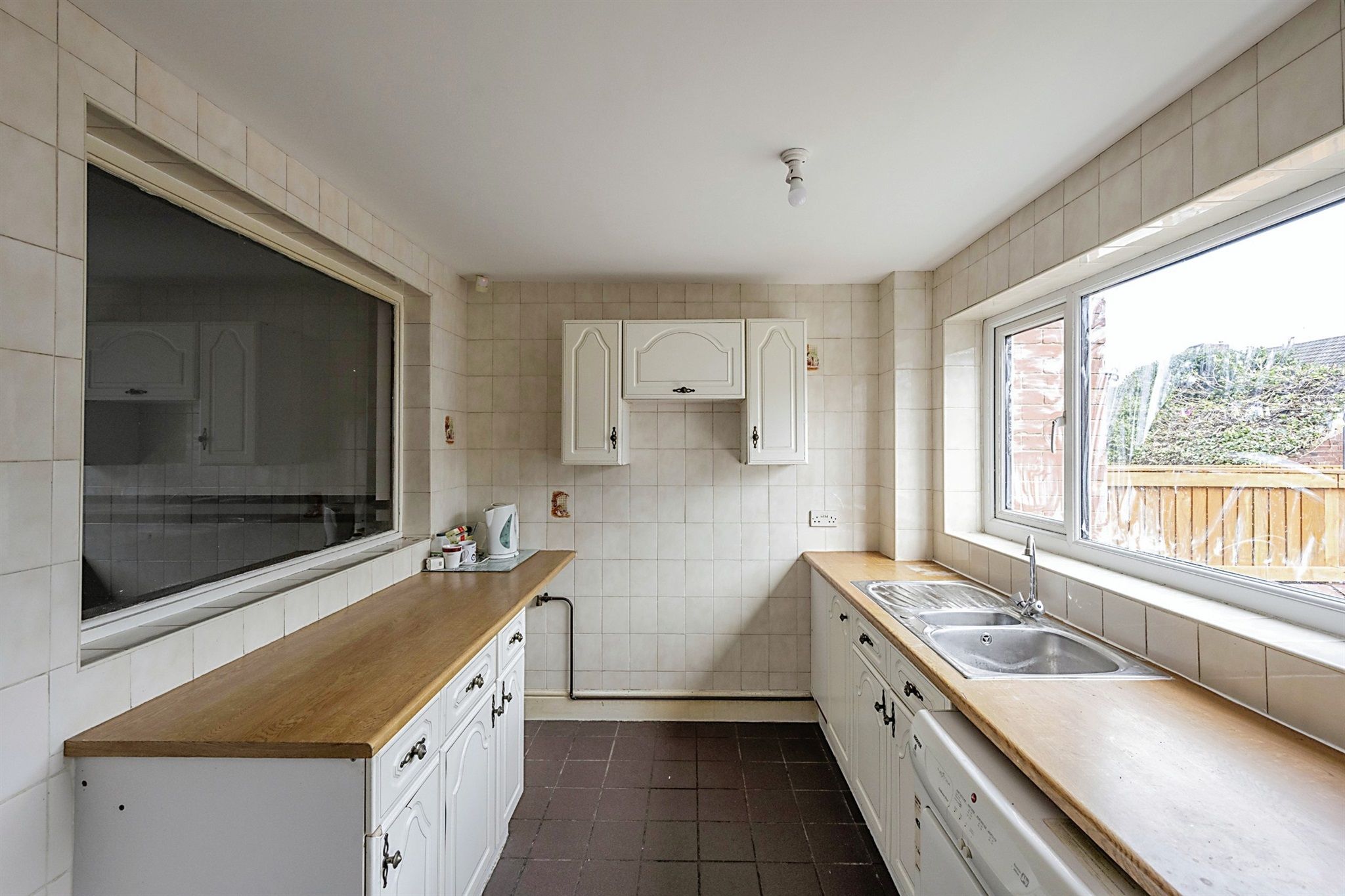 4 bed terraced house for sale in Ivanhoe Road, Conisbrough, Doncaster