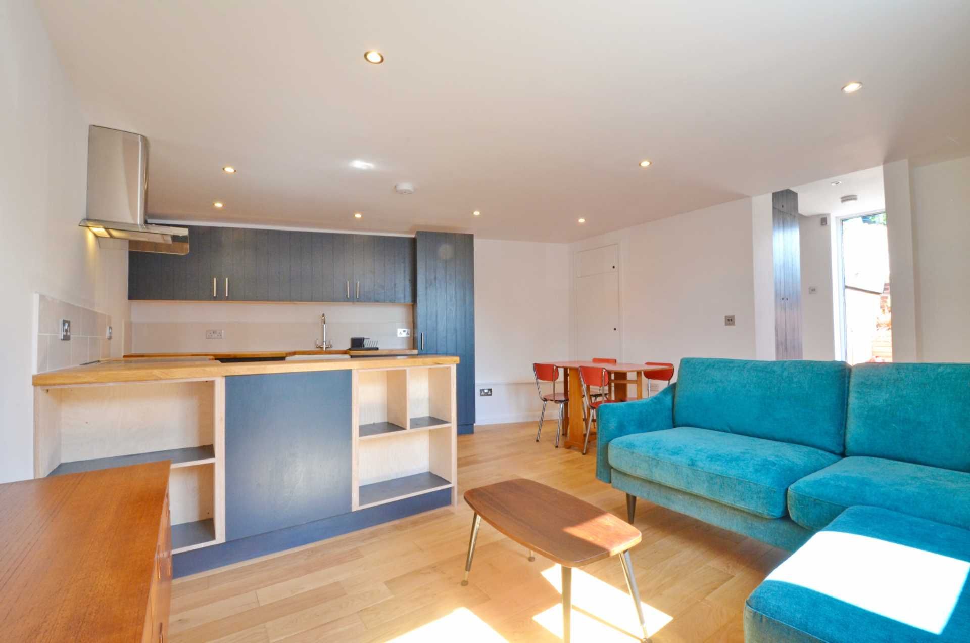 2 bed detached house to rent in Brighton Crescent, Bedminster BS3 Zoopla