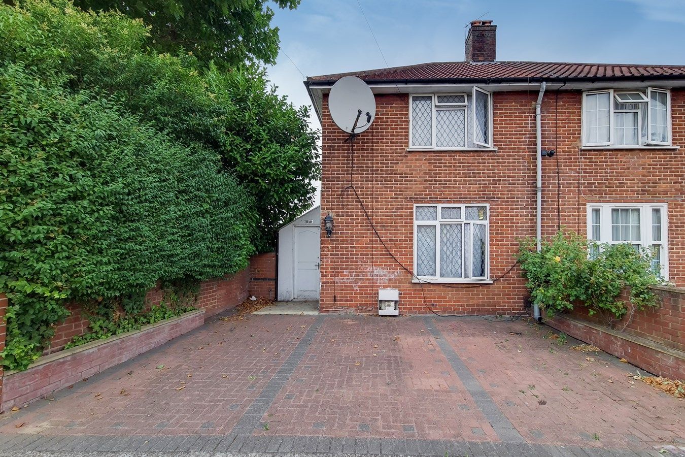 2 bed end terrace house for sale in Kennedy Road, London W7 Zoopla