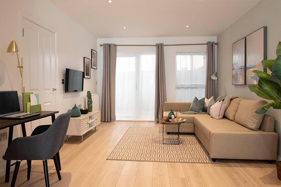 121 Brookhill Road, Woolwich, London SE18  