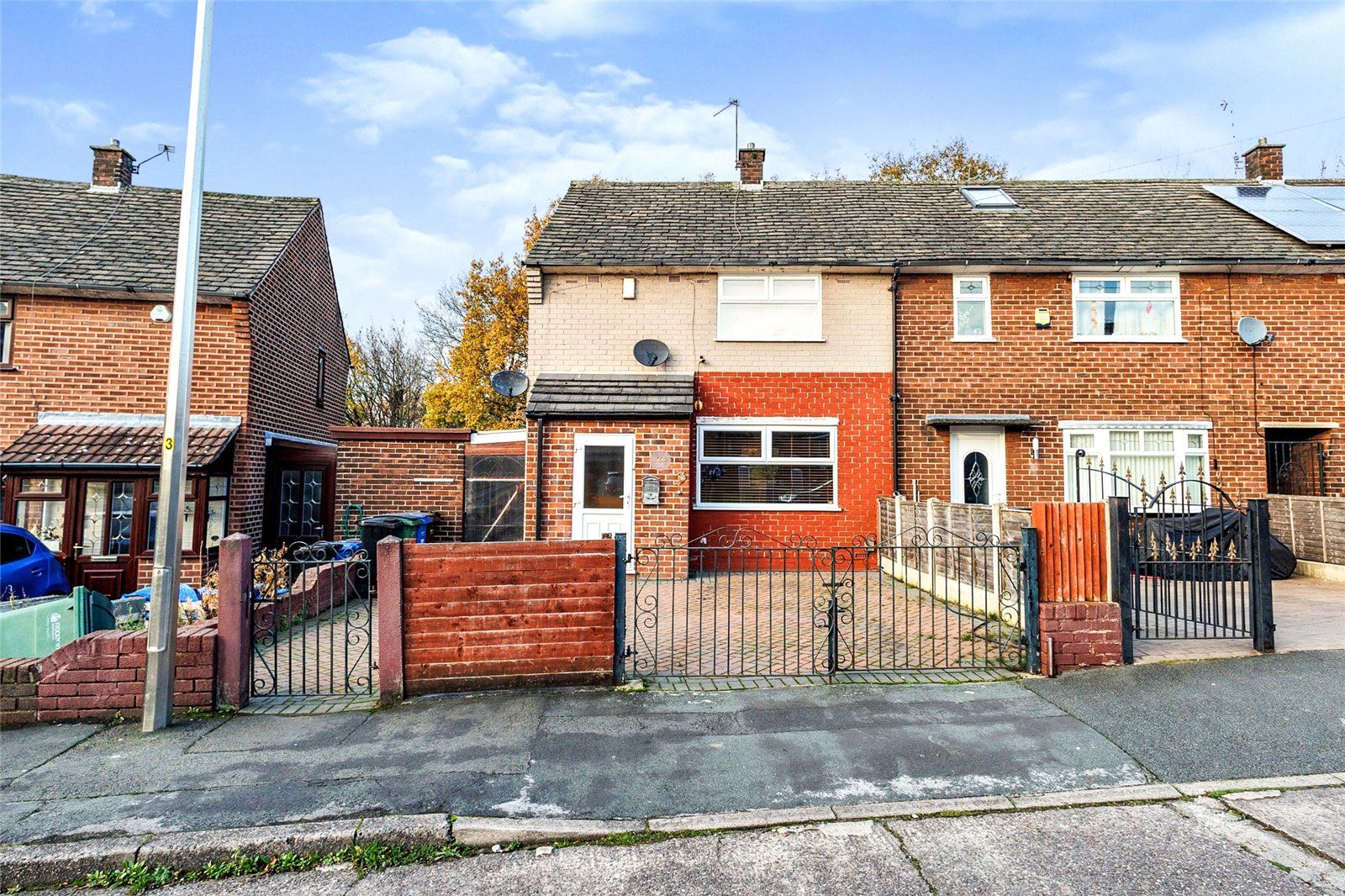 2 bed semidetached house for sale in Bodmin Crescent, Stockport