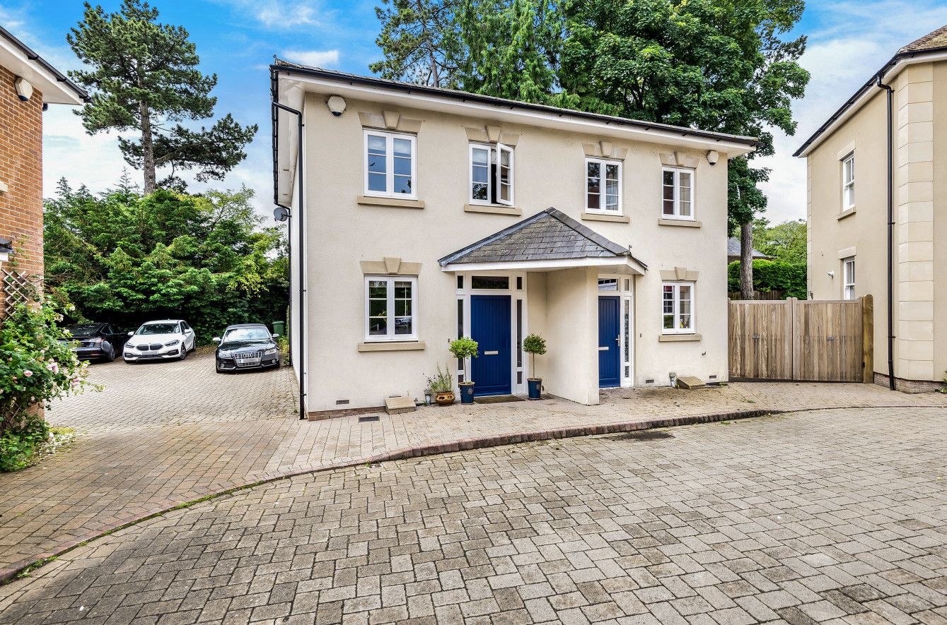 Mornington Drive, Winchester, Hampshire SO22  