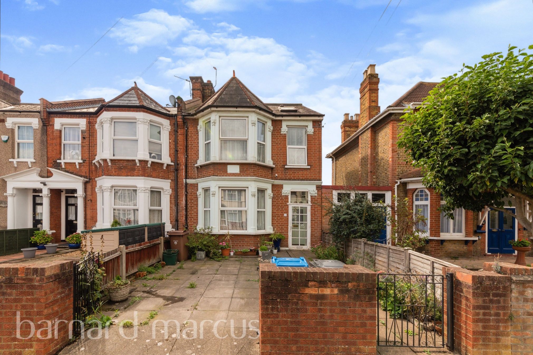 4 bed terraced house for sale in Graham Road, Mitcham CR4 Zoopla