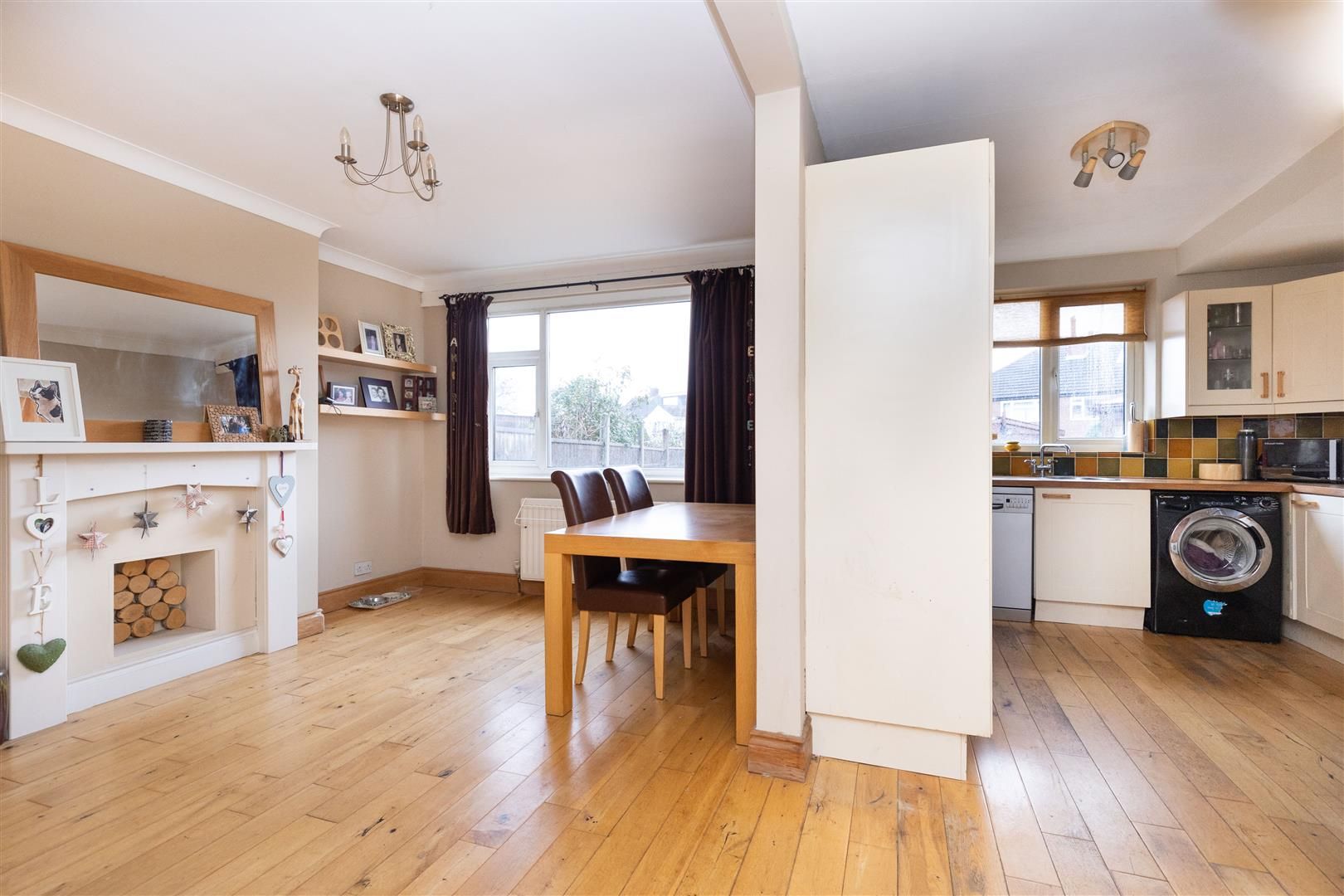 4 bed semidetached house for sale in Lowther Grove, Garforth, Leeds LS25 Zoopla