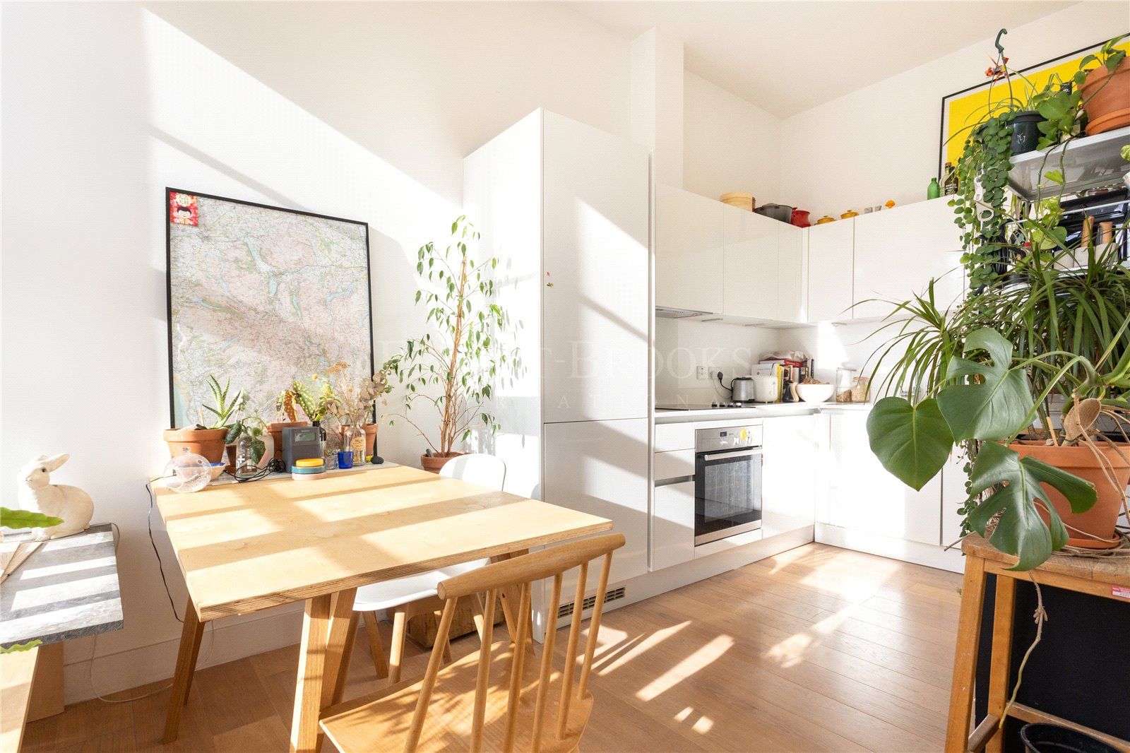 Trent Court, 3-11 Dod Street, Poplar E14  