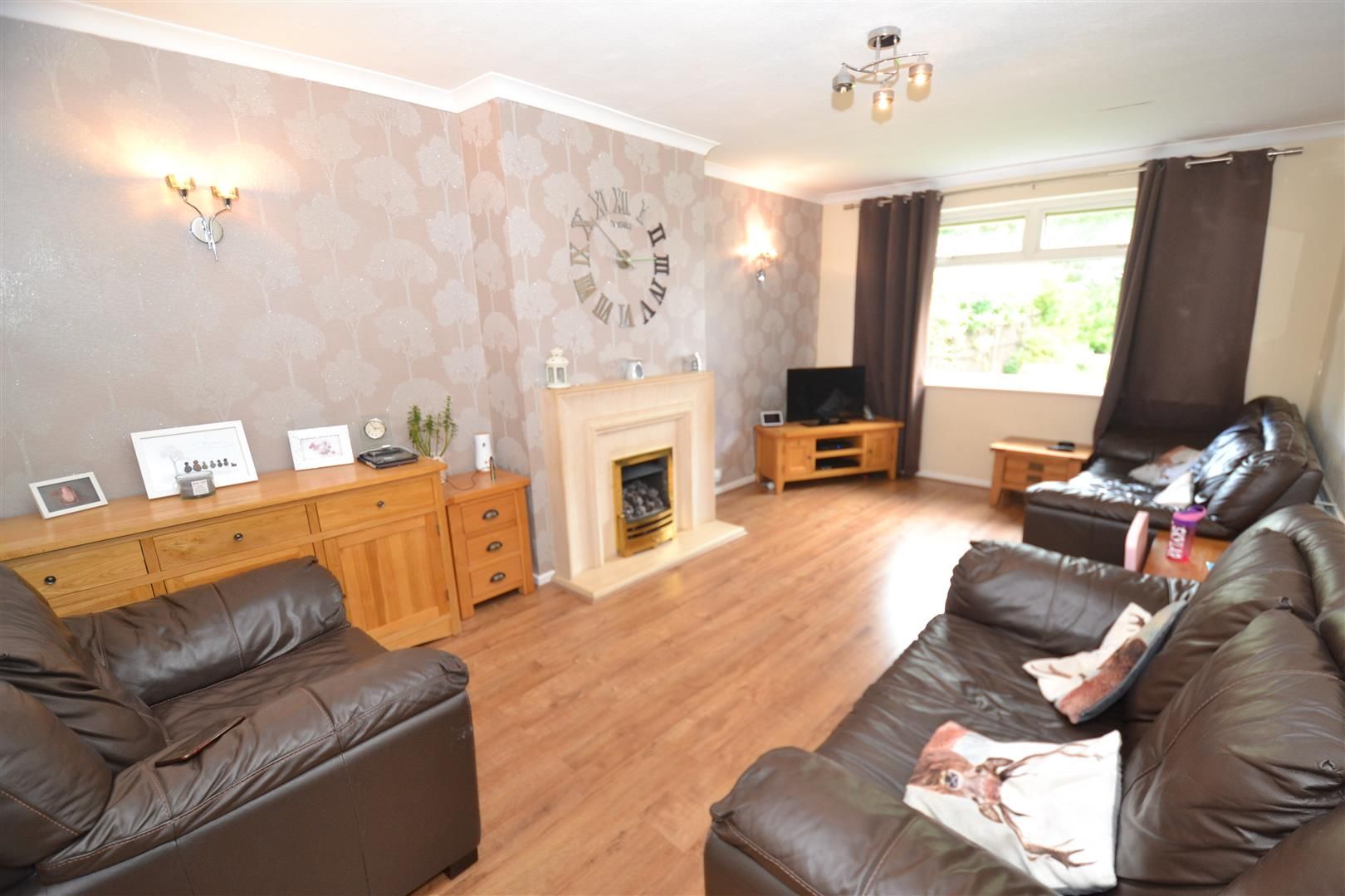 4 bed semidetached bungalow for sale in Foxhill Grove, Queensbury
