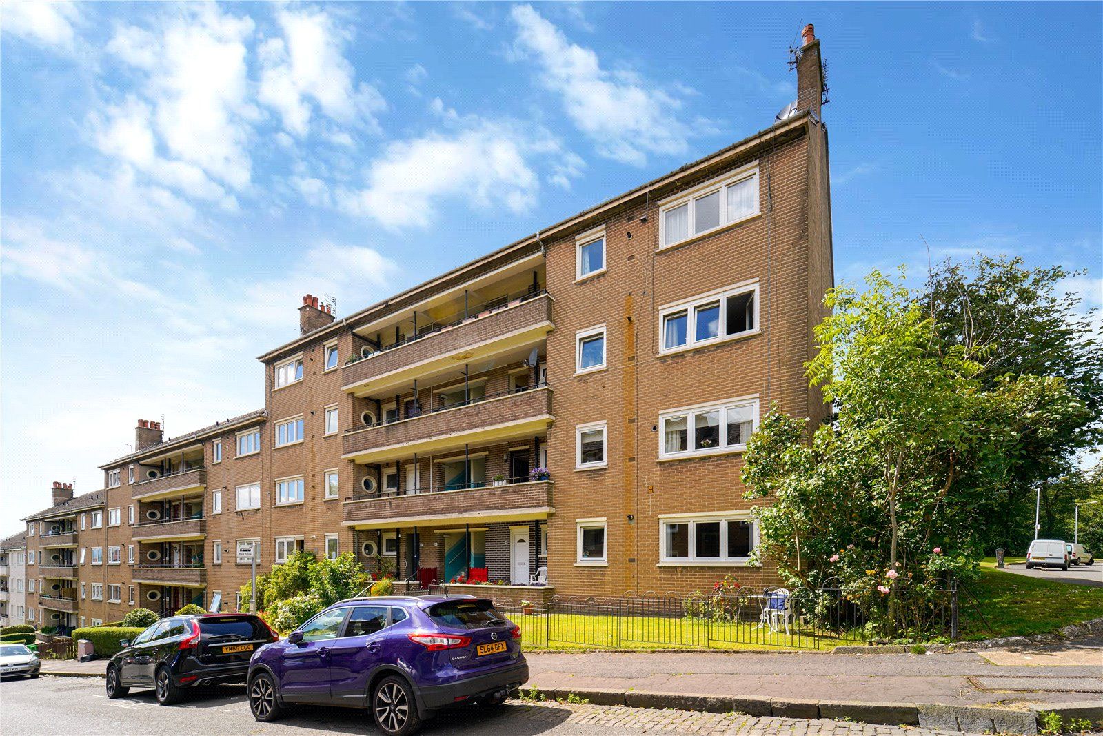2 bed flat for sale in Thornwood Drive, Glasgow G11 Zoopla