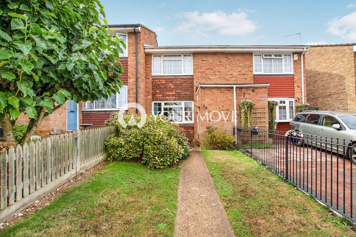 2 bed terraced house for sale in Clandon Road, Chatham, Kent ME5 Zoopla