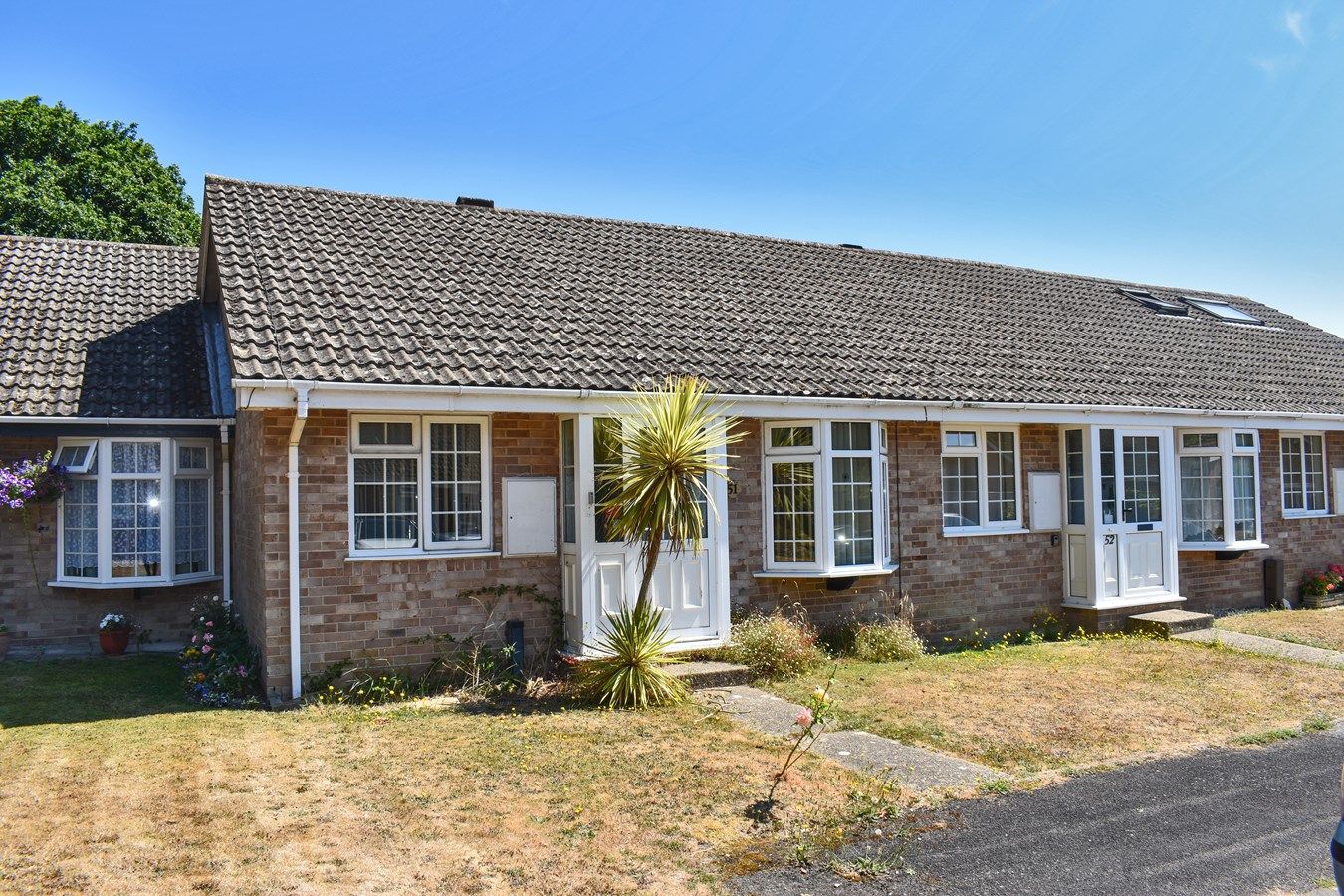 2 bed bungalow for sale in Little Dene Copse, Pennington, Lymington