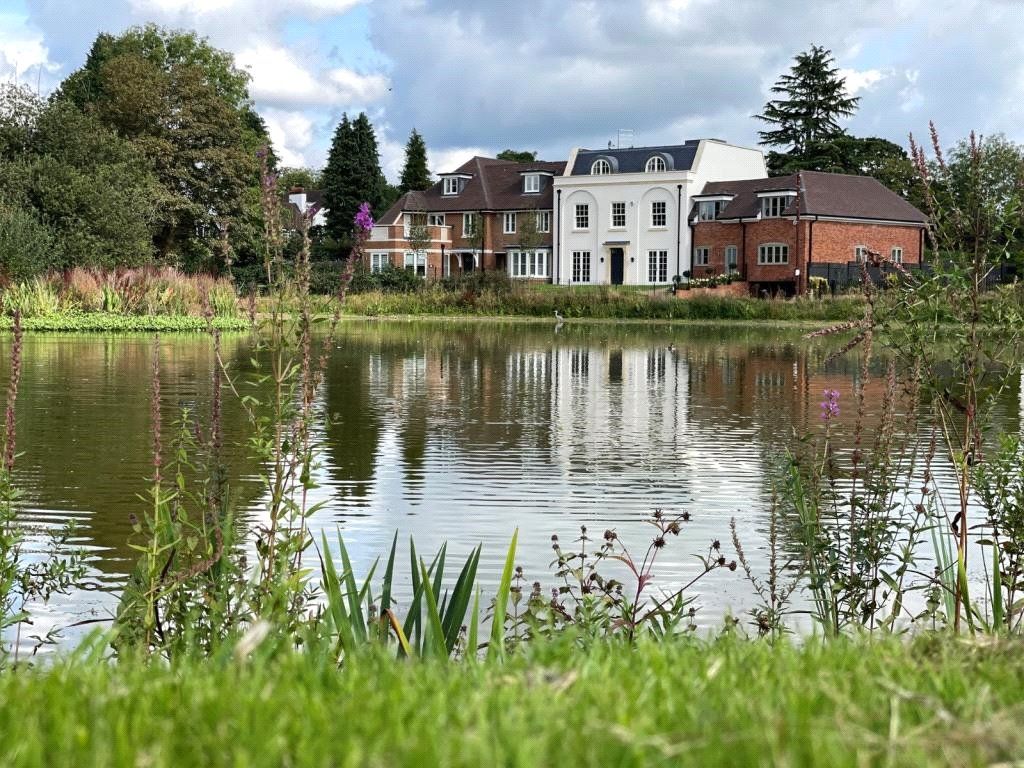 New home, 5 bed end terrace house for sale in West Common, Gerrards