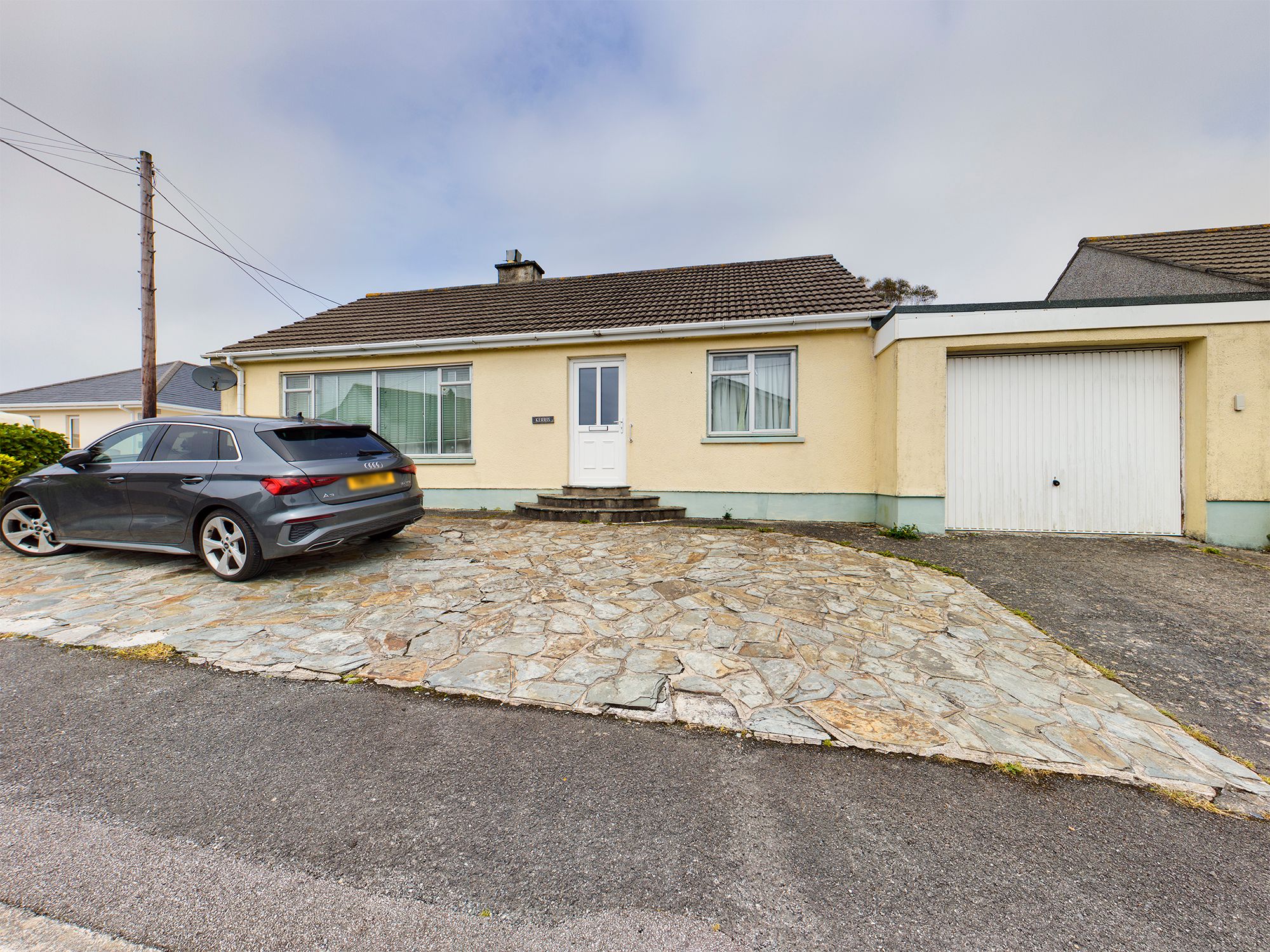 3 bed detached bungalow for sale in Gwealfolds, Redruth Road, Helston