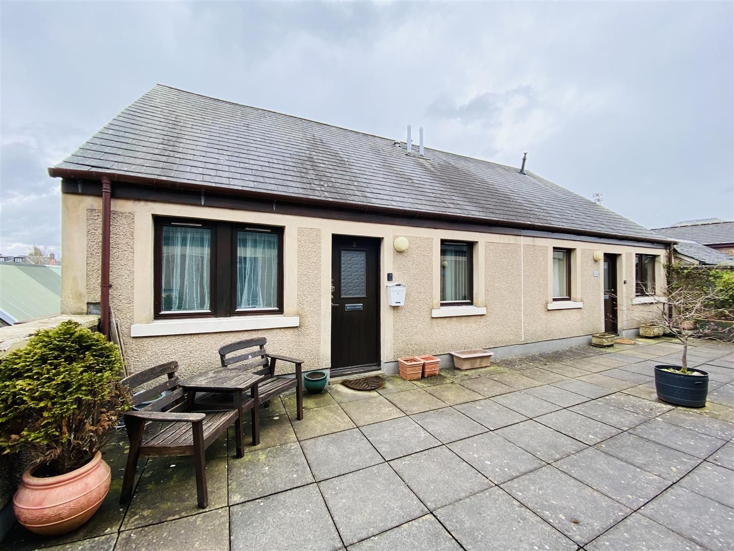 2 bed flat for sale in Townhead Court, Strathaven ML10 Zoopla