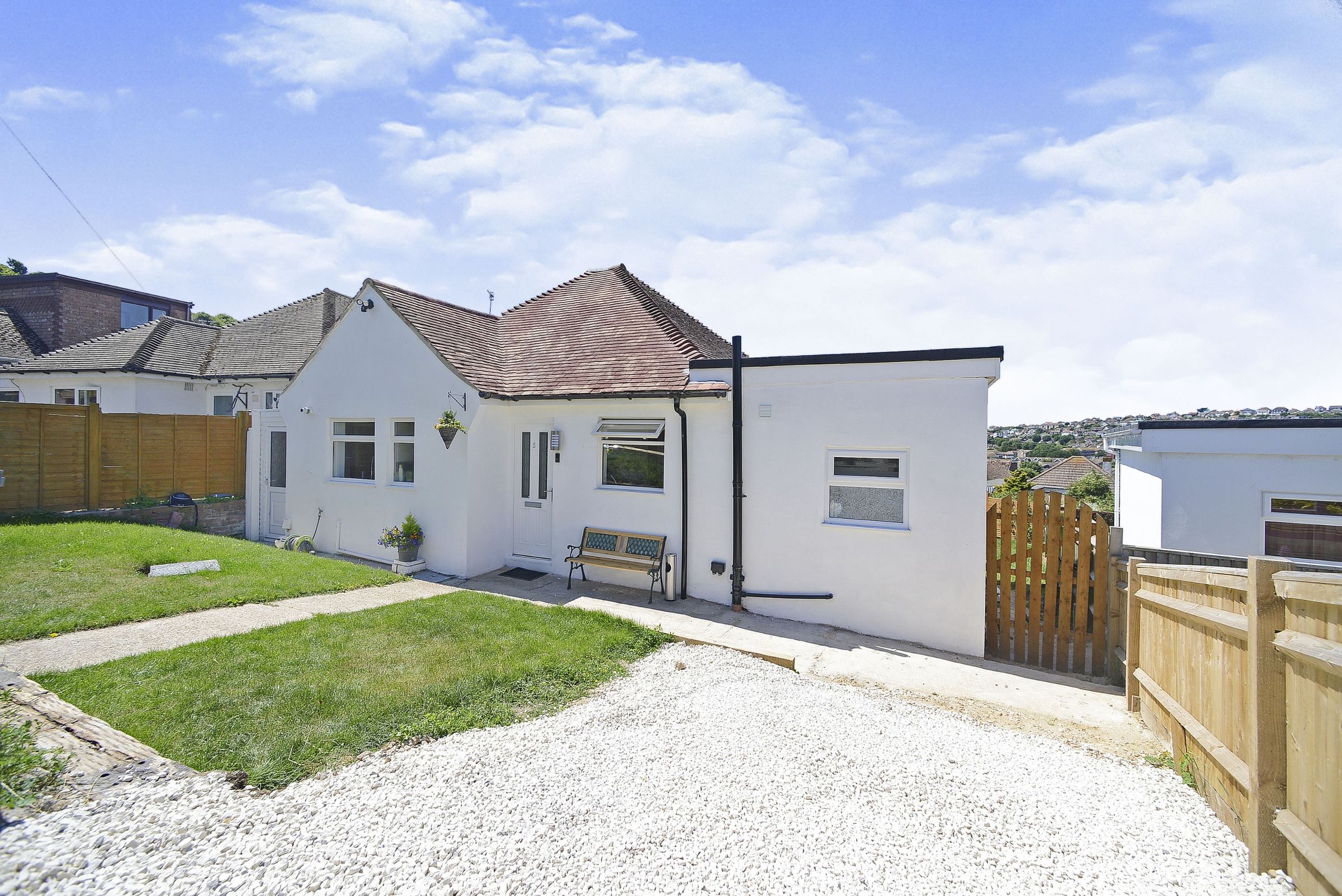 3 bed bungalow for sale in Arlington Gardens, Saltdean, Brighton, East