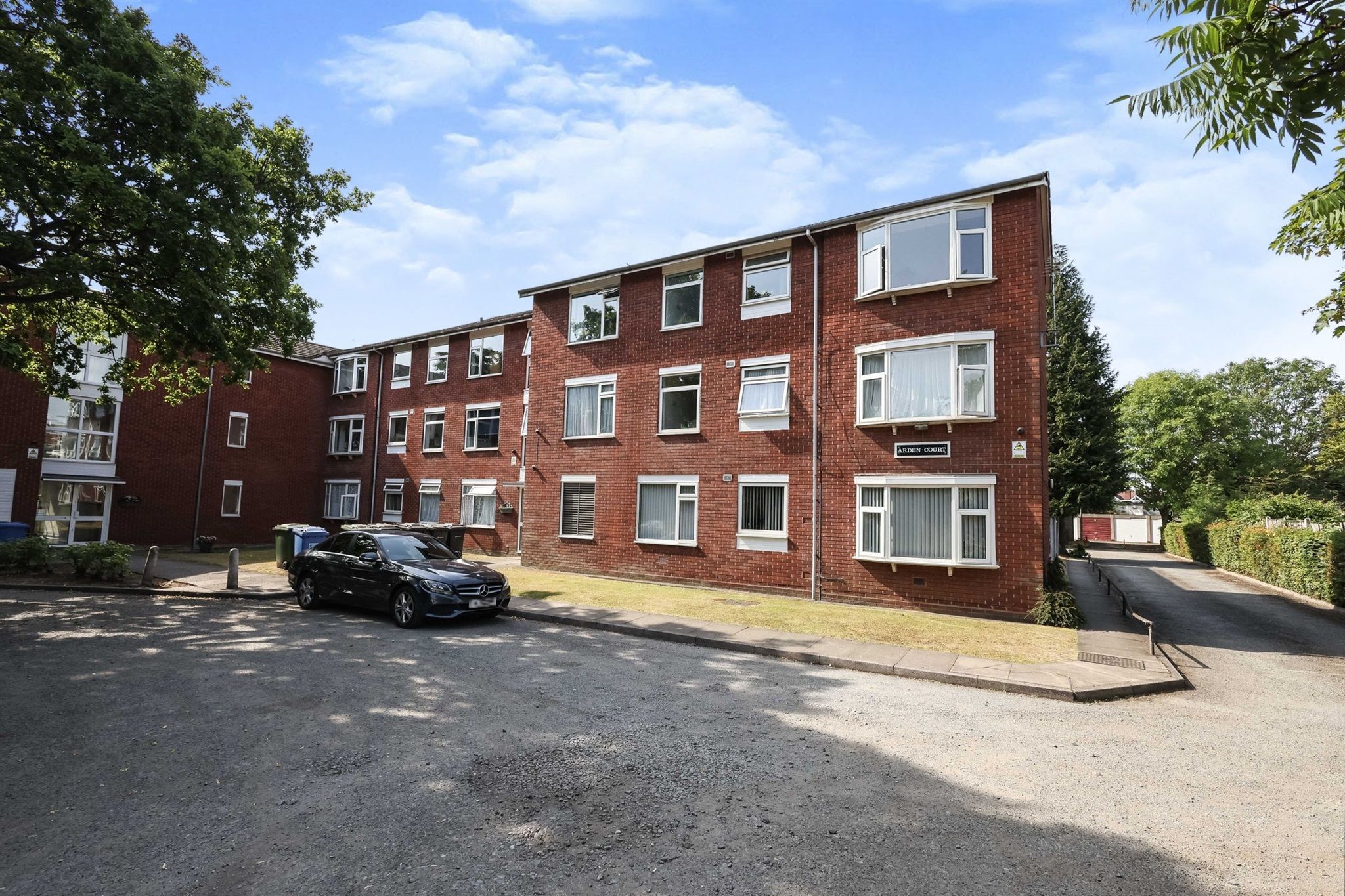 2 bed flat for sale in Church Road, Perry Barr, Birmingham B42 Zoopla