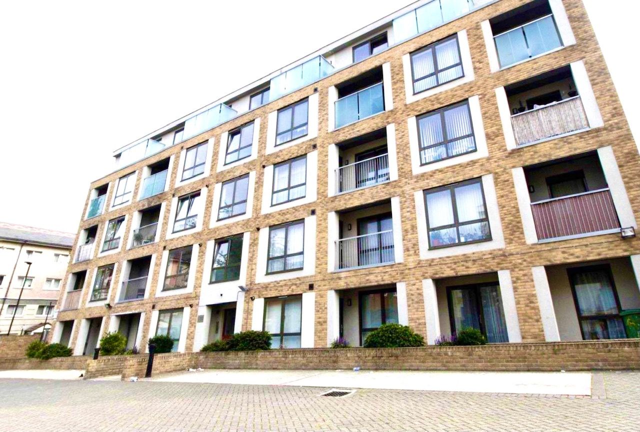 Aerial Apartment, Canning Town E16  