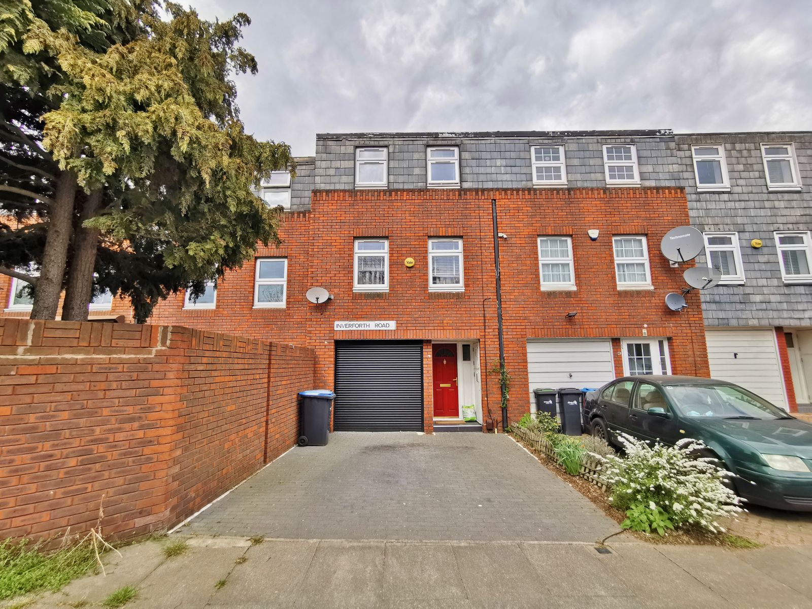 Inverforth Road, London N11  